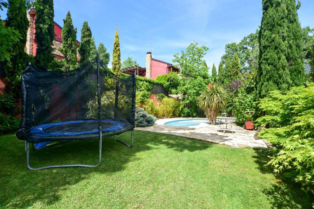 Chalet Navacerrada Piscina Privada Extérieur photo